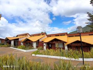 Το κτήριο όπου στεγάζεται  το ξενοδοχείο