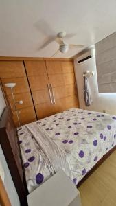 Voodi või voodid majutusasutuse Tranquility and leisure in an admirable city toas