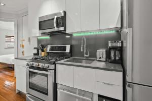 Gallery image of Sleek Midtown East Stay Near Everything in New York