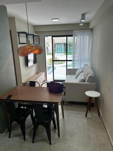 Un lugar para sentarse en Max Suites block A, apartment 002 3 fotos más