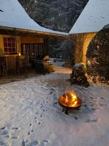 Urlaub an der Baybachklamm om vinteren