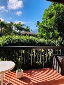 Μπαλκόνι ή βεράντα στο Princeville Townhouse Apt - Views, Pool, Near Hanalei!