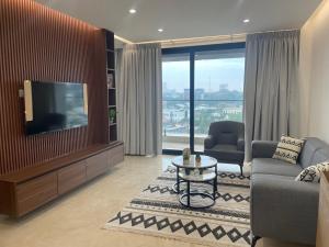 Μια τηλεόραση ή/και κέντρο ψυχαγωγίας στο Bravia Apartment