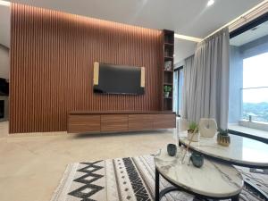 Μια τηλεόραση ή/και κέντρο ψυχαγωγίας στο Bravia Apartment