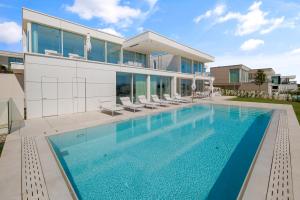 Πισίνα στο ή κοντά στο LIOQA Resort