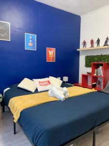 En eller flere senge i et værelse på Le repaire des héros 150m plage parking privé - vue sur mer latéral - lesvoyagescolorés