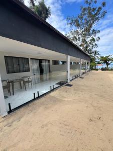 Το κτήριο όπου στεγάζεται  το δωμάτιο σε οικογενειακή κατοικία