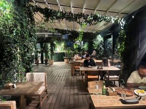 Restoran või mõni muu söögikoht majutusasutuses Luxury South Beach Hotel