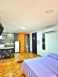 Köök või kööginurk majutusasutuses Apartaestudios coral del rodadero - cerca al mar