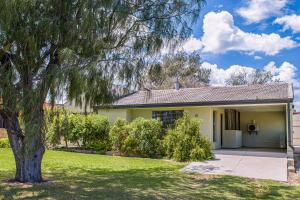 Budova, kde se prázdninový dům nachází