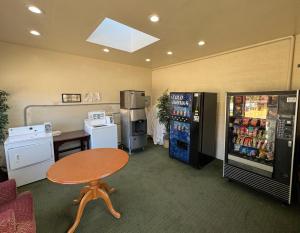 Nhà bếp/bếp nhỏ tại The KC Motel Show Low