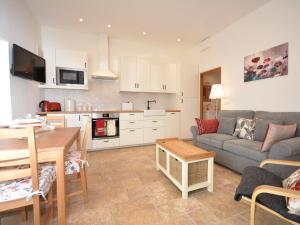 Köök või kööginurk majutusasutuses 1 Bed in Abergavenny 47884