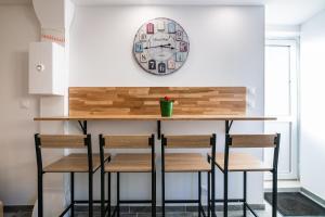 Φωτογραφία από το άλμπουμ του Duplex Cosy - Moderne - 15min Versailles σε Saint-Forget +22 φωτογραφίες