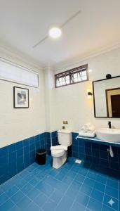 Ένα μπάνιο στο Gathering Rinting Masai Semi-D 6BR 20 Pax Game