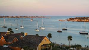 Phong cảnh thiên nhiên gần căn hộ +5 ảnh