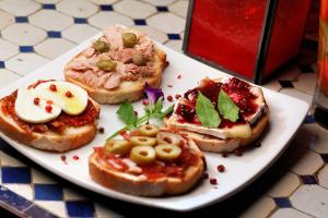 Comida in lodge ou em algum lugar perto