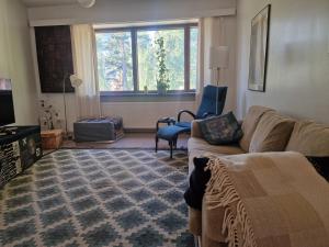 Posezení v ubytování Säynätsalo Town Hall