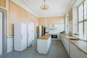 Φωτογραφία από το άλμπουμ του Manor With Soul Between Forest And Lake On Funen σε Ullerslev