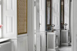 Φωτογραφία από το άλμπουμ του Manor With Soul Between Forest And Lake On Funen σε Ullerslev