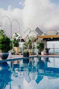 Piscina de la sau aproape de AnE House 2 - SHP Plaza 12 Lach Tray, Hai Phong