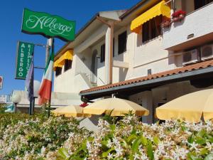 Budova, kde se hotel nachází