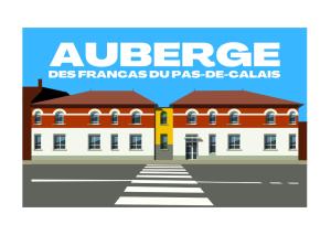 Auberge de Jeunesse Les Francas du Pas-de-Calais - ARRAS في Saint-Laurent-Blangy: واجهة مبنى كبير بها ممر للمشاة