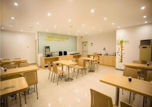 Εστιατόριο ή άλλο μέρος για φαγητό στο City Comfort Inn Nanchang Bayi Square Dinggong Road