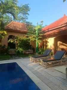 Πισίνα στο ή κοντά στο Ada Waktu Homestay