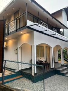 Ban công/sân hiên tại Febune Villas