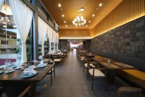 Εστιατόριο ή άλλο μέρος για φαγητό στο Xiamen Seashine Lakeview Hotel