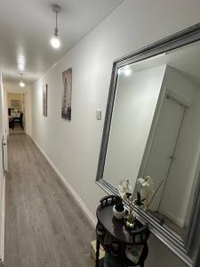 Imagen de la galería de Room for Rent Prime Location, en Mánchester