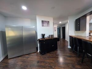 Kuchyň nebo kuchyňský kout v ubytování The Nestled Dome