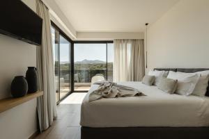 Postel nebo postele na pokoji v ubytování Aerial Villa - Award Winning Luxury Retreat + 133 fotografií