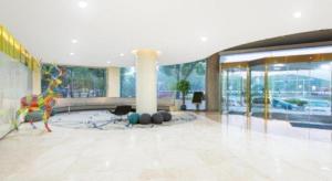 Πισίνα στο ή κοντά στο Holiday Inn Express Yangzhou City Center By IHG
