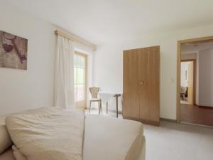 Voodi või voodid majutusasutuse Lovely Apartment in Hainzenberg next to Forest toas +100 fotot