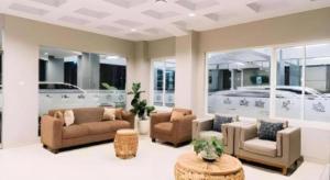 Χώρος καθιστικού στο HOTEL GRAND KUTILANG SYARIAH
