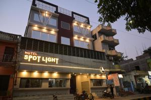 Το κτήριο όπου στεγάζεται  το ξενοδοχείο