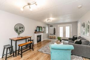 Et opholdsområde på South Wind - Modern Condo in Collingwood - Sleep 5