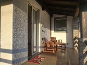 Ban công/sân hiên tại Gergy's house +10 ảnh