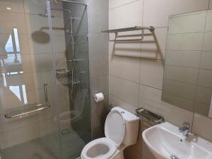 Koupelna v ubytování Legoland Medini Iskandar2BR 4Pax + 5 fotografií