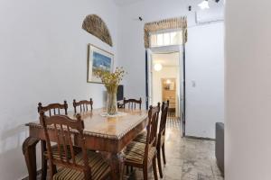 Χώρος καθιστικού στο Classic Villa Alexandra Ermoupoli-Syros Vaporia