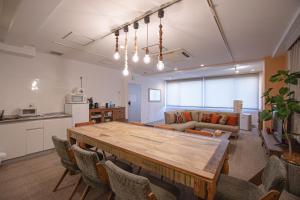 Köök või kööginurk majutusasutuses INOVE VILLA Osaka