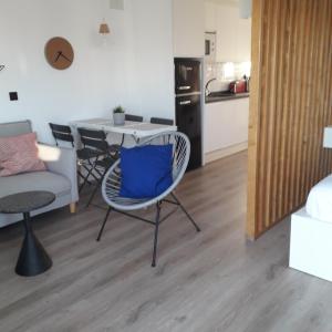 Kuchyň nebo kuchyňský kout v ubytování Fabulosas Vistas vivienda en Campoamor 1712H