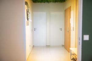 Fotografie z fotogalerie ubytování Stilvolles Apartment mit Balkon & WiFi v destinaci Aue-Bad Schlema