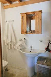 Koupelna v ubytování Alamango