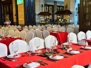 Εστιατόριο ή άλλο μέρος για φαγητό στο Crowne Plaza Danang Hotel & Resort +166 φωτογραφίες