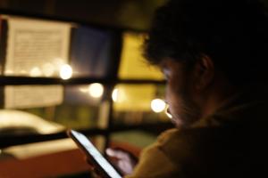 Postel nebo postele na pokoji v ubytování Elephant Shadow Wayanad