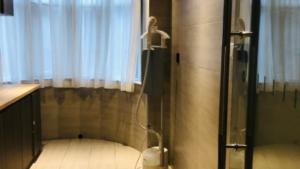 Ένα μπάνιο στο Hanting Hotel Shenzhen Huaqiang North Science Museum Subway Station