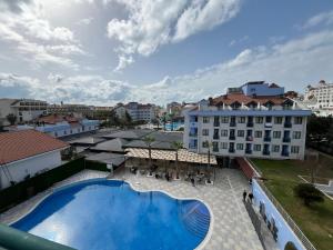 an overhead view of a hotel with a swimming pool at Grand Şeker Hotel in Side