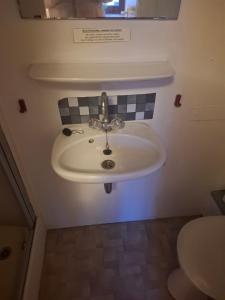 Ένα μπάνιο στο Stadtschänke